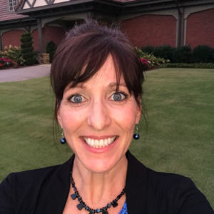 Meet your Posher, Holly